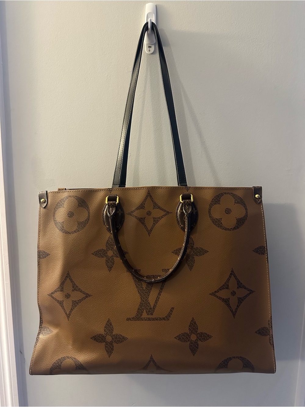 Louis Vuitton Reverse Monogram On-the-Go GM